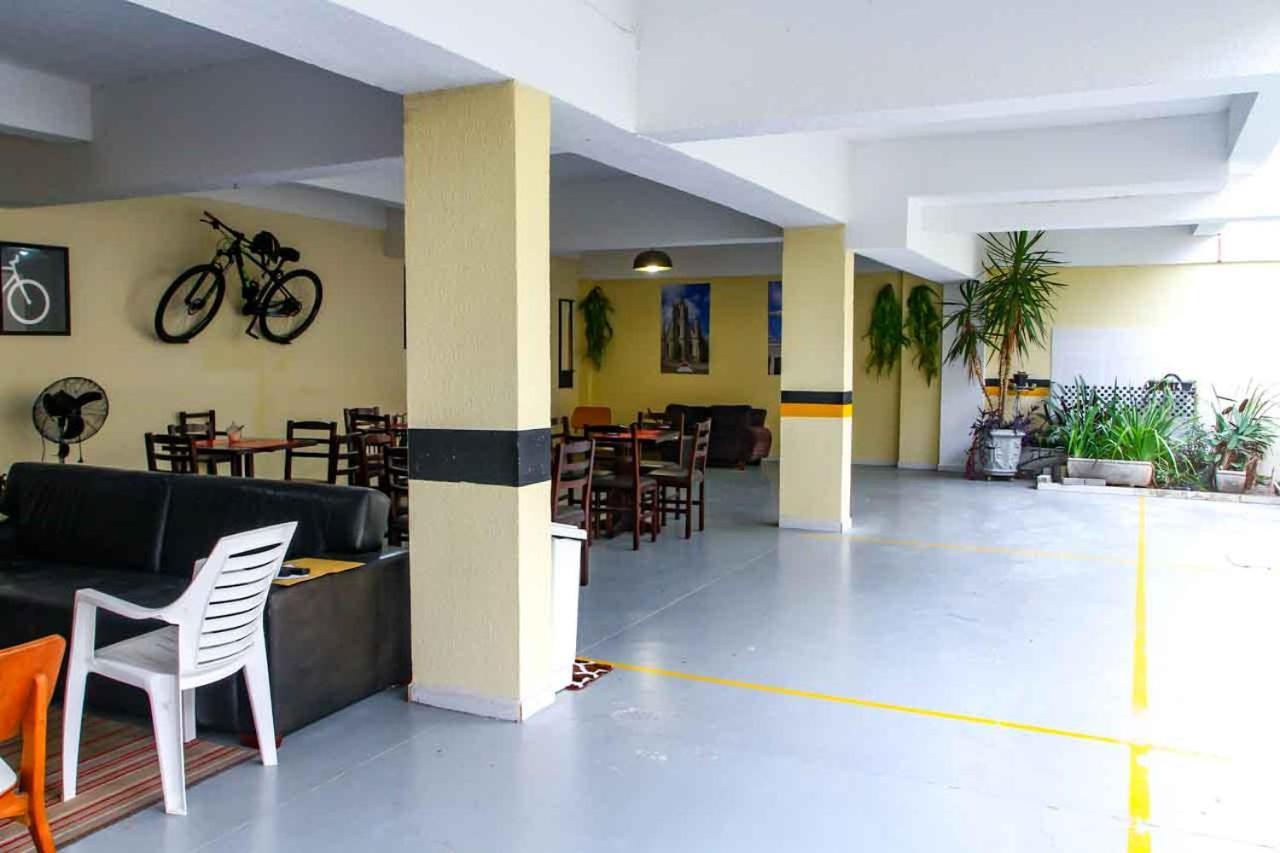 Hotel Flamboyant Таубате Экстерьер фото