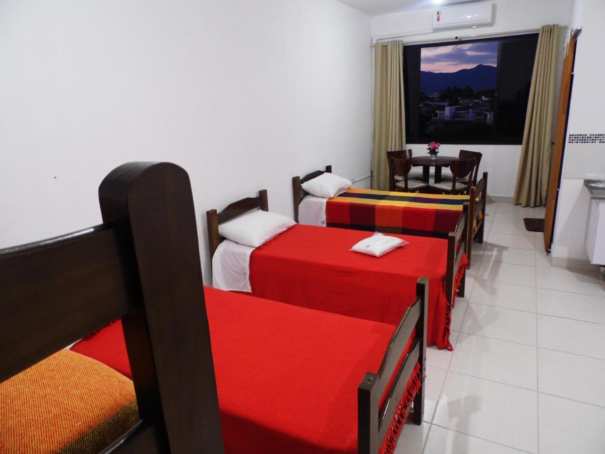 Hotel Flamboyant Таубате Экстерьер фото