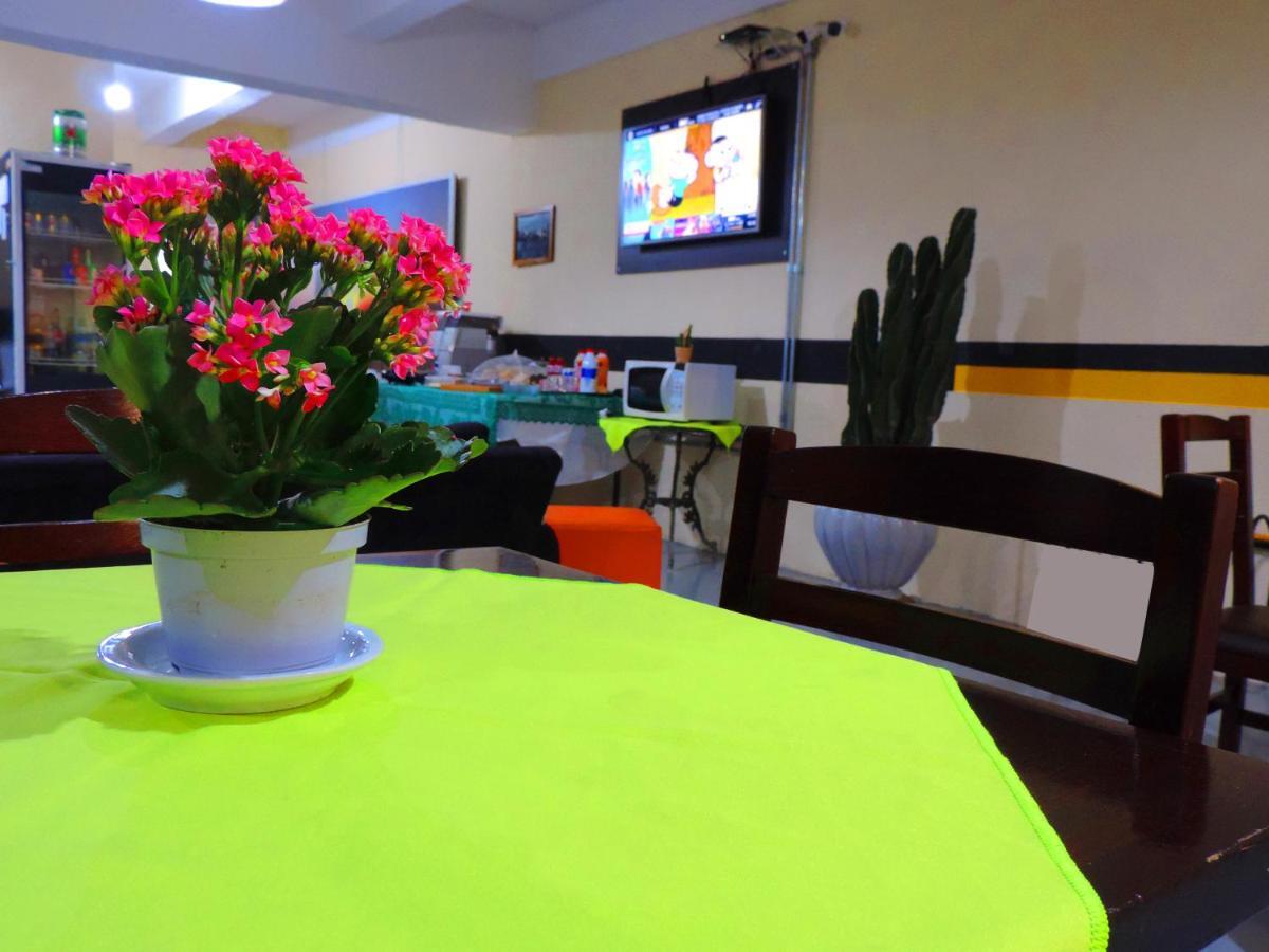 Hotel Flamboyant Таубате Экстерьер фото